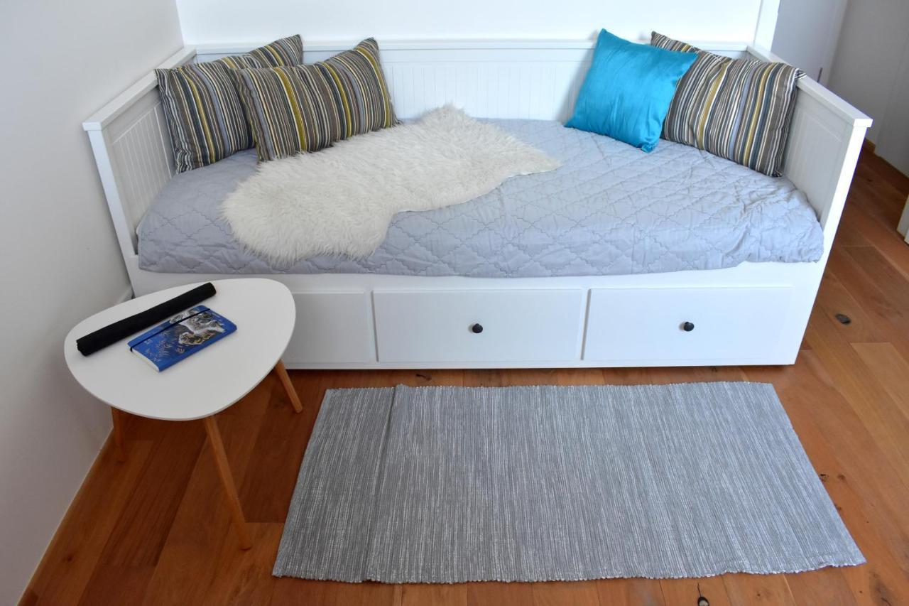 Airstay Apartment: Grebovka Apartment Prague